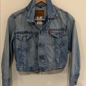 Jean jacket woman’s